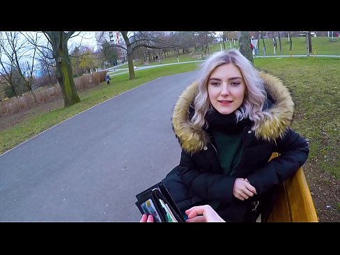 ❤️ Norij svešinieka karstu spermu par naudu - blowjob in the park by Eva Elfie ️❌ Tik porno pie mums lv.serviporno.ru ❤